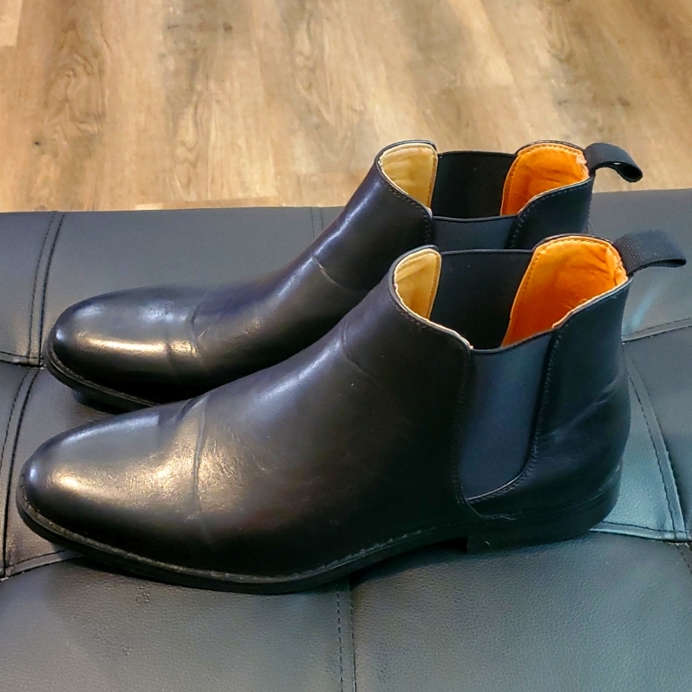 Men's black H&M boots size 10